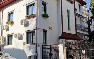 Pentru inchiriere Duplex 5 camere ( Parter + Demisol ) in vila Piata Romana - Poză 1
