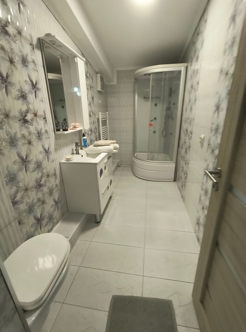 Camil Ressu- Ramnicu Sarat-adiacent- Fizicienilor curte+piscina - Poză 11