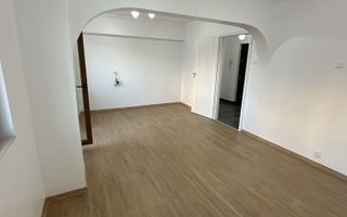 Vand apartament 4 camere Drumul Taberei - Poză 2