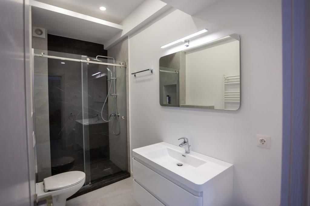 Apartament 2 camere, lux, MAMAIA CENTRAL, vedere la mare și lac - Poză 2