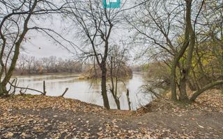 Teren pe malul Muresului- oportunitati multiple - Poză 8