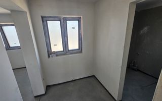 Casa Individuala Moderna cu 5 camere, si 350 mp de curte, in Sura Mica - Poză 9