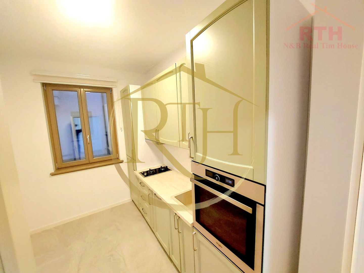 Oferim spre inchiriere, apartament cu 2 camere, Parcare privata - Poză 13