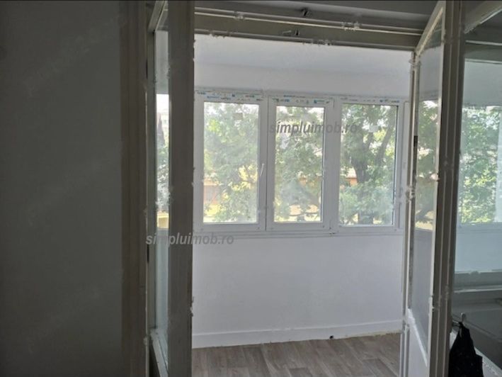 Proprietar, vand ap. 3 camere semidecomandat, Gorjului, et. 3 9 - Poză 3