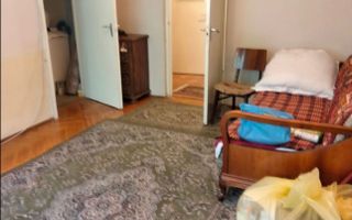 Apartament pentru investitie, zona Plopilor Vechi - Poză 1