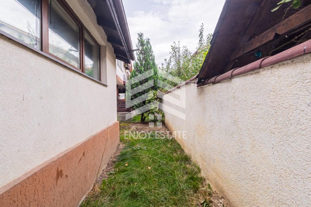 Apartament 4 camere si Curte Proprie | Parcare Inclusă - Poză 21