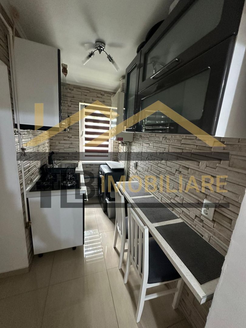 Apartament de 3 camere, 55mp, Zona Strazii Bulevardul 1848 - Poză 10