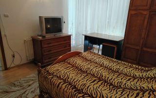 Apartament 3 camere de închiriat în vilă | 2 terase | Loc de parcare - Poză 4