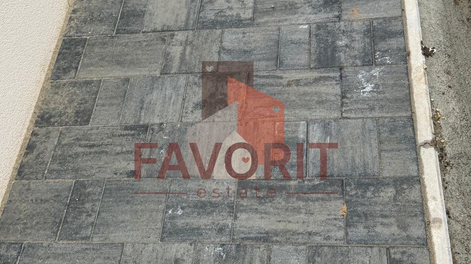 Duplex despartit | Inainte de Kaufland | Toate utilitatile | Curte amenajata - Poză 18