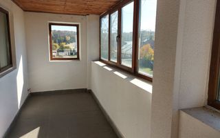 De închiriat: Hale si locuință pe 3 000 mp/ Bascov - Argeș - Poză 20