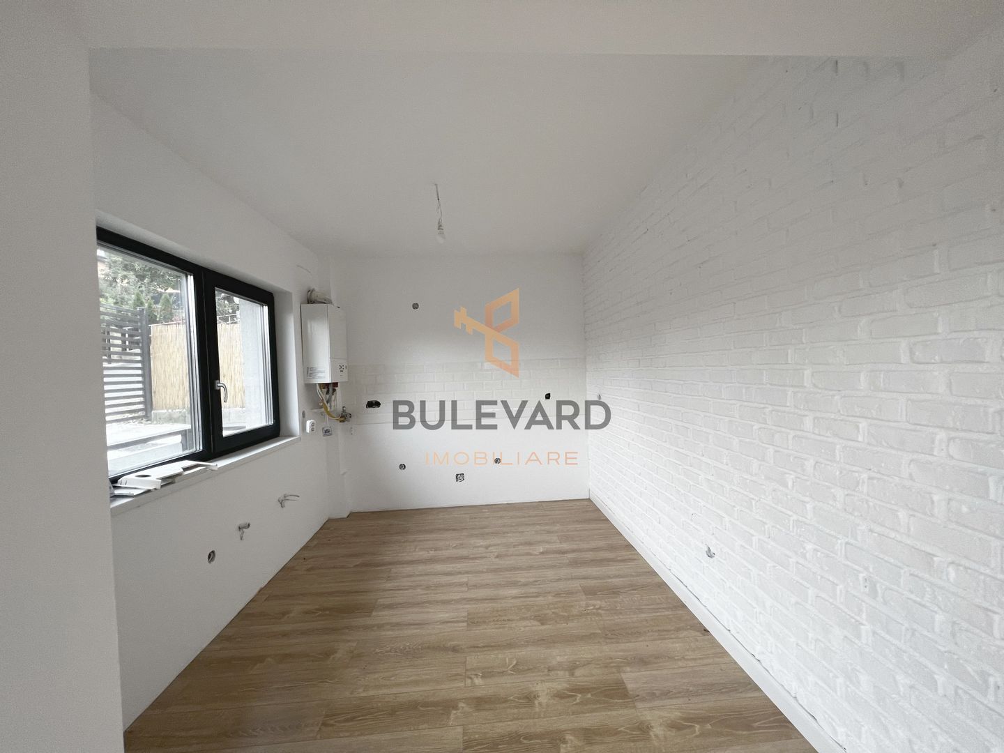 Apartament cu 3 camere / 2 locuri parcare/ zona Taietura Turcului - Poză 2