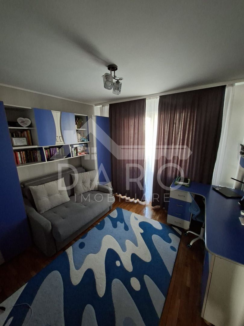 Vand apartament cu 3 camere - Poză 3