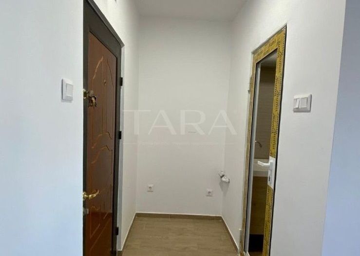 Oferim spre vanzare garsoniera-Dambul Rotund - Poză 4