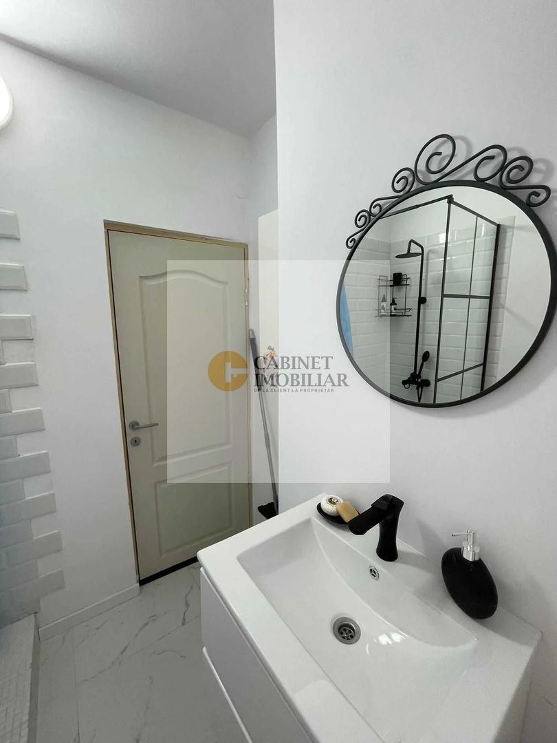 Garsoniera | Bulevard Nicolae Balcescu | Mansarda | Renovata - Poză 5