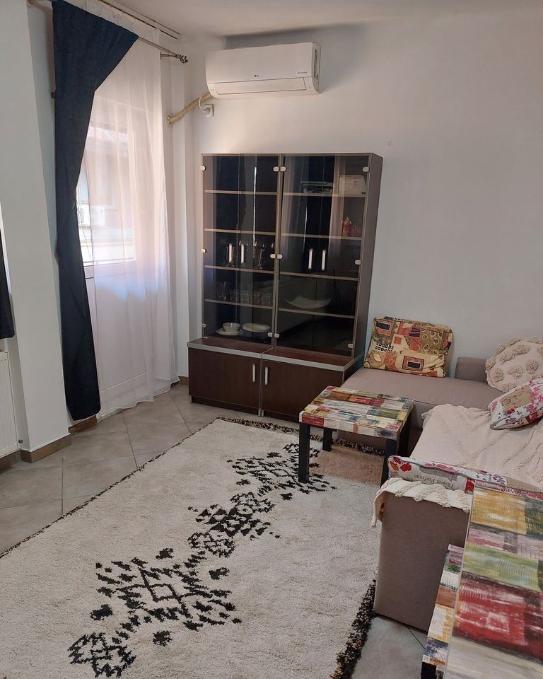 APARTAMENT COCHET  ZONA DOROBANTI CAPITALE - Poză 3