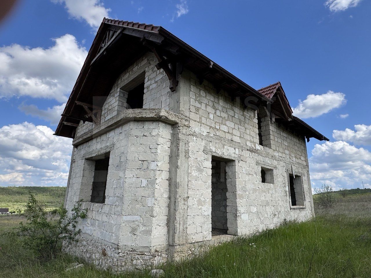 Vânzare, casă 4 camere,  satul Străisteni, com. Băcioi - Poză 4