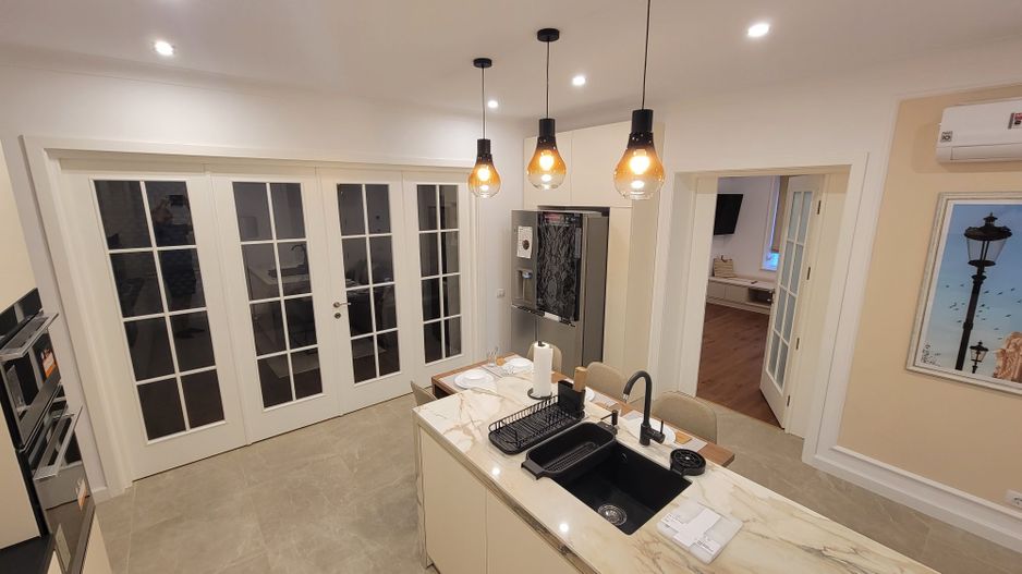 Apartament lux 2 camere, 91mp, parter în vilă, Mantuleasa – Renovat- Arhitect - Poză 2