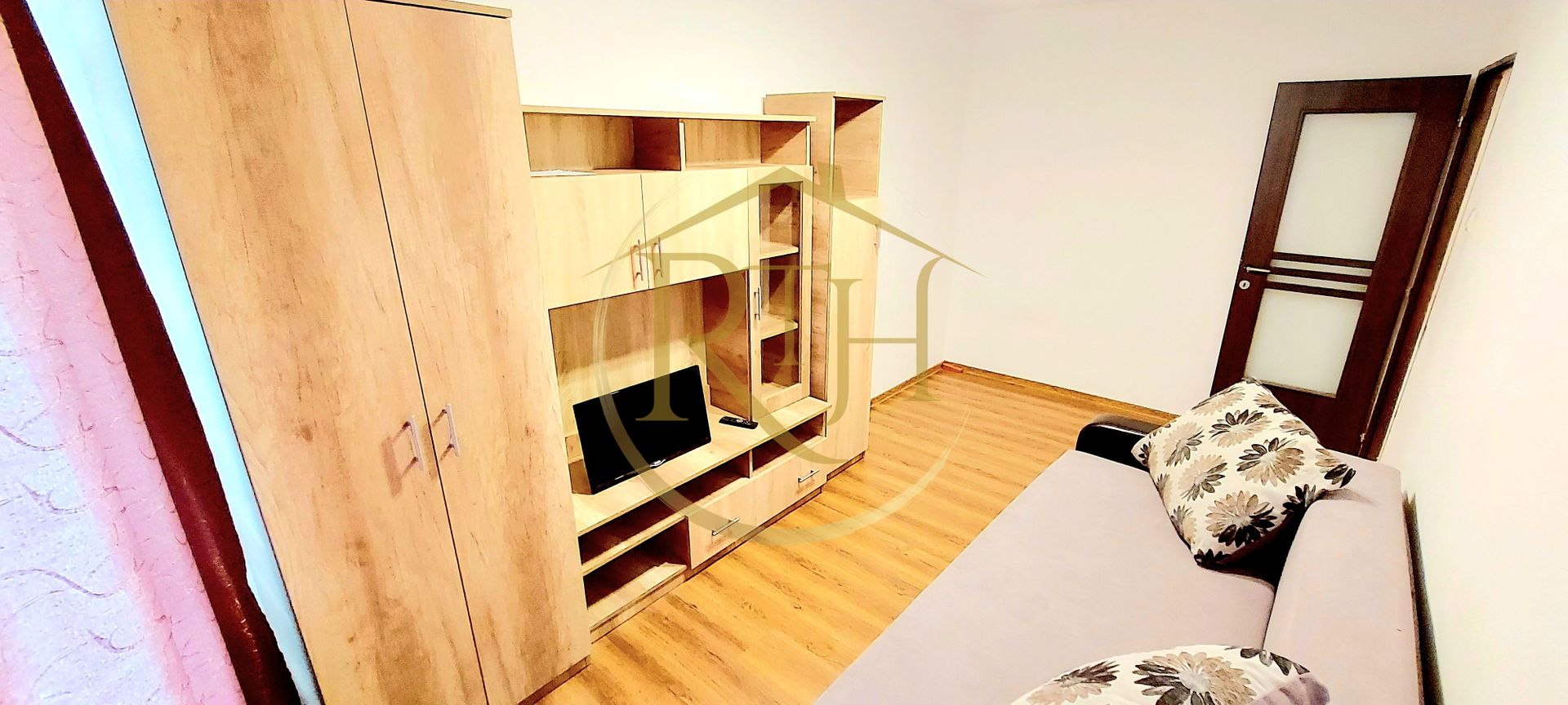 Oferim spre inchiriere, apartament  pet friendly cu 2 camere decomandat, Complex - Poză 6
