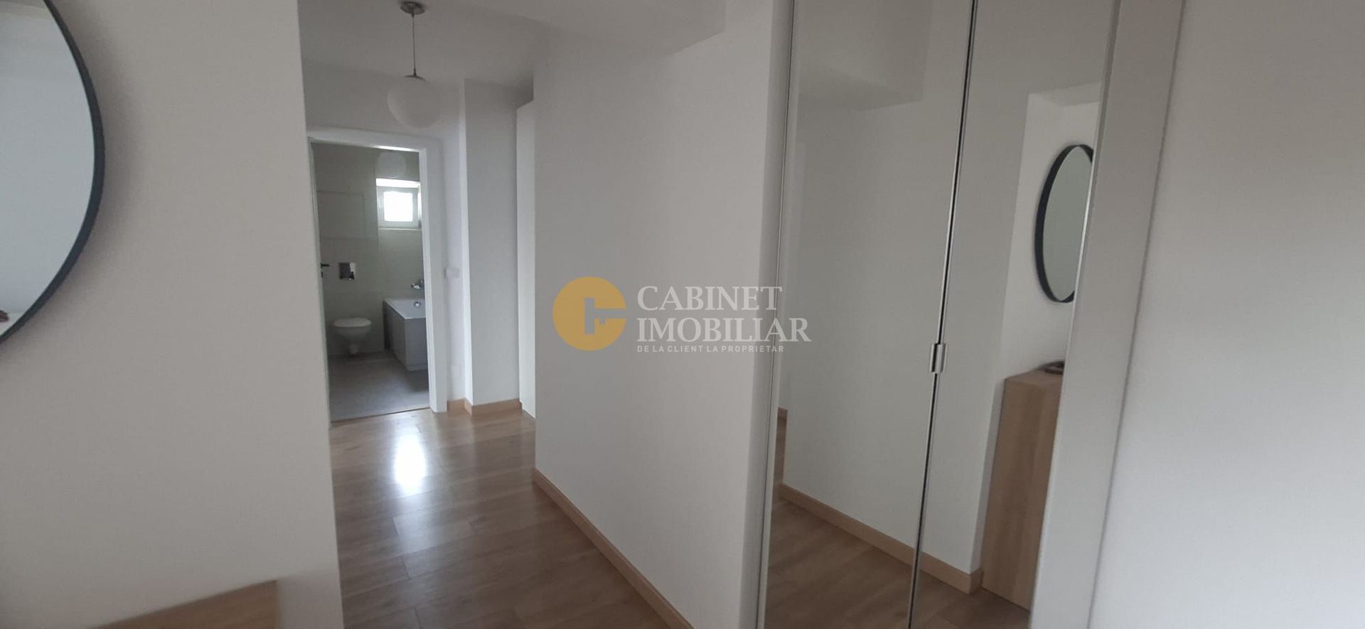 Ultracentral – Apartament 3 Camere Decomandat "La Cheie", Renovat 2025 - Poză 12