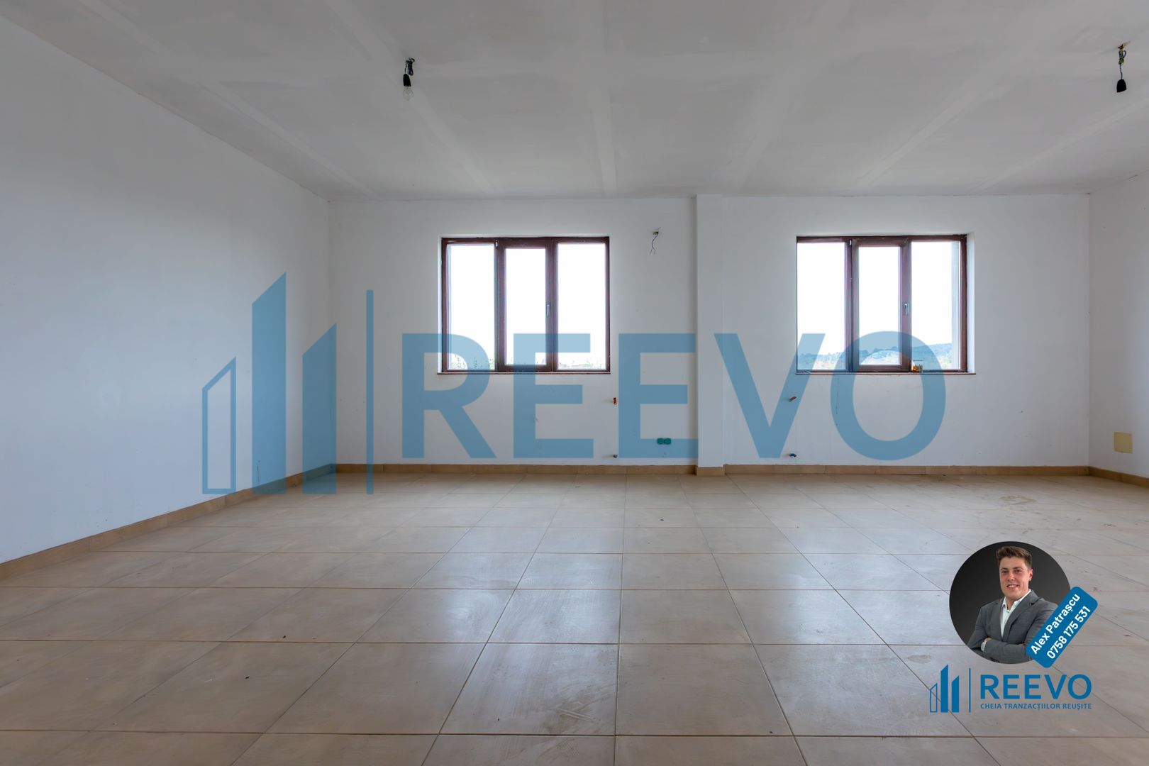 Casă/vilă de vânzare în Hemeiuș! - Poză 2