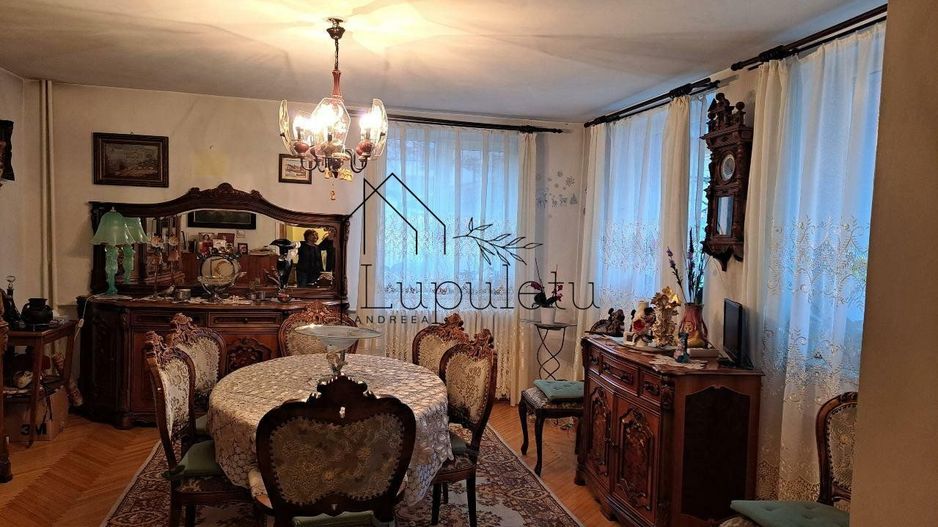 Casă de Vanzare | 200 MPU | Teren 305 MPU | Ultracentral - Poză 15