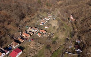 Teren intravilan de 302 mp în localitatea Șoimoș - Poză 12