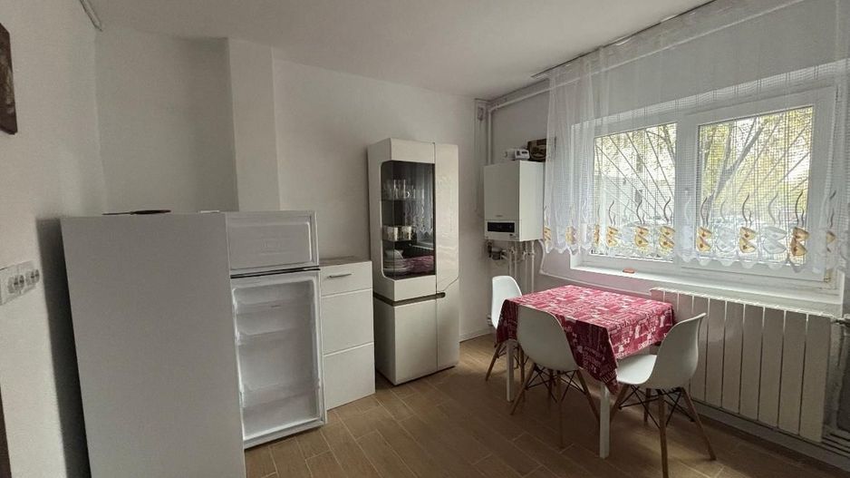 AP. 2 CAMERE SEBASTIAN, CENTRALA TERMICA, BUCATARIE INCHISA, MODERN - Poză 7