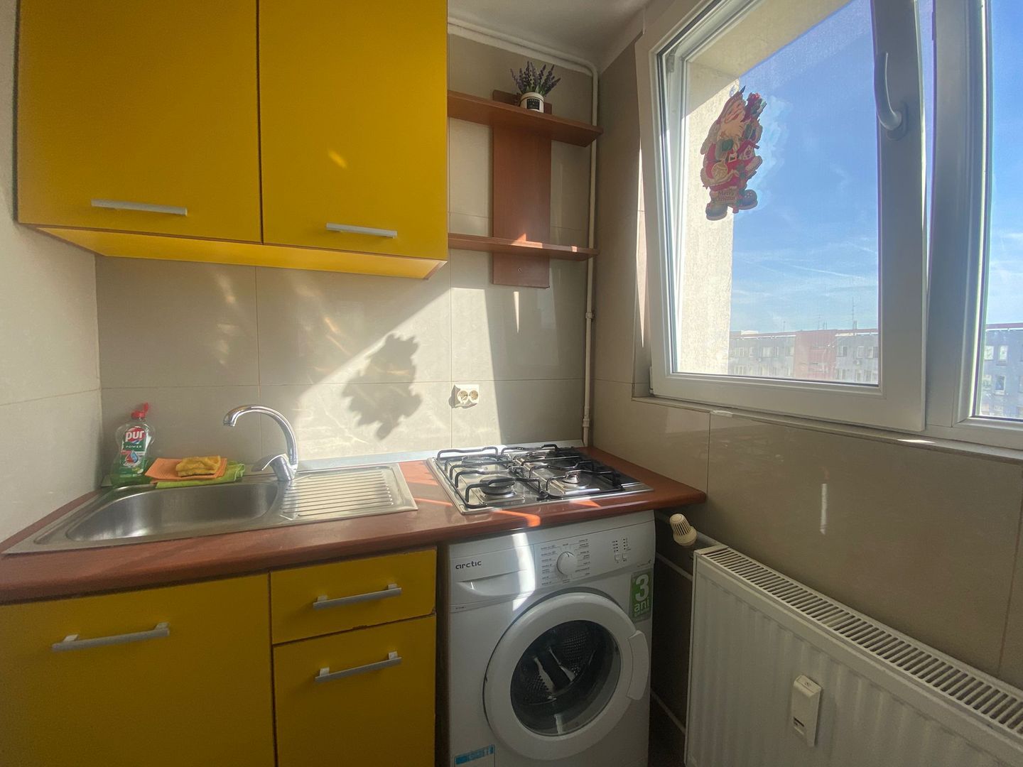 Garsoniera luminoasa de vanzare, zona Iancului, 69,000€ - Poză 6