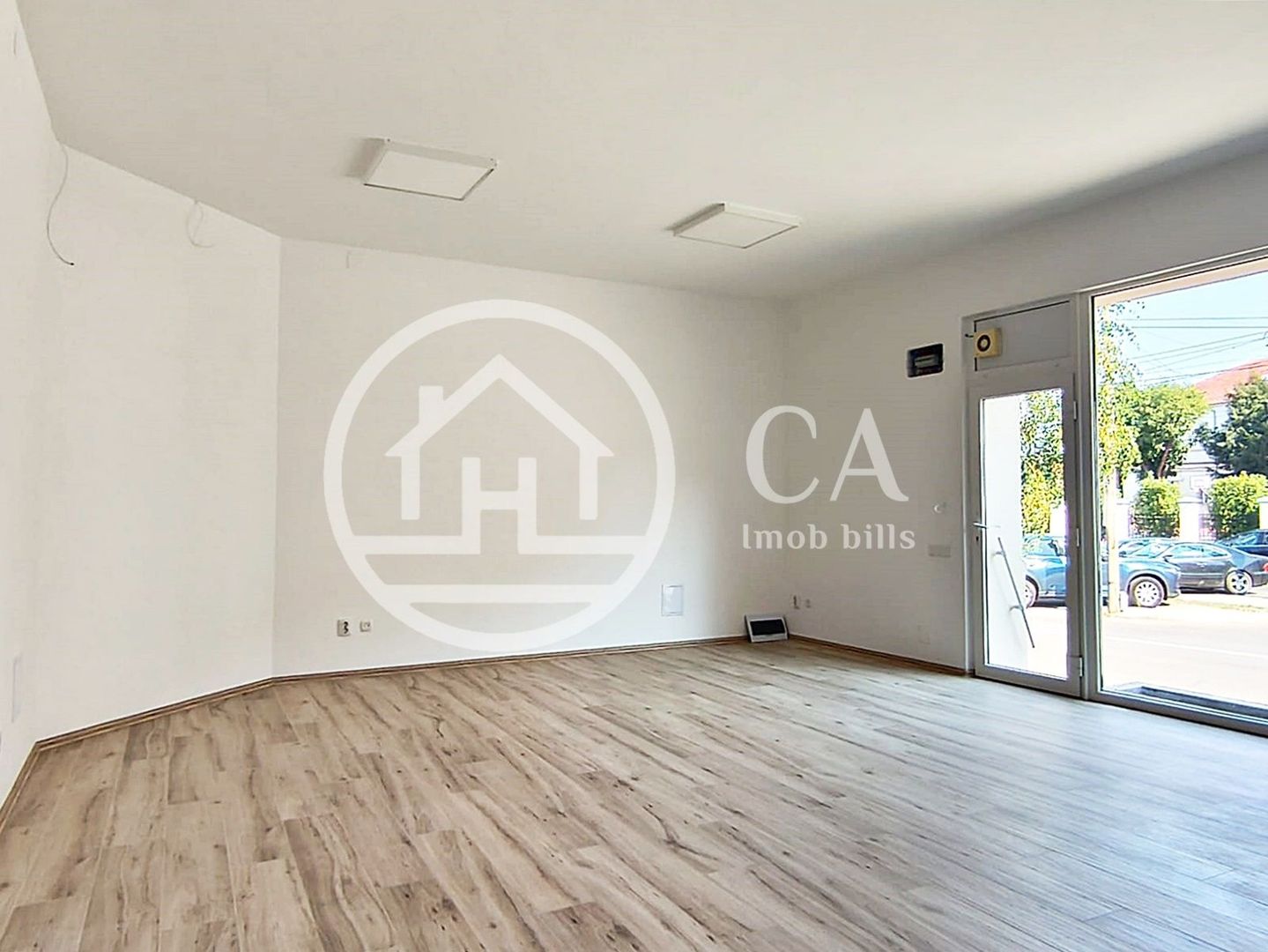 Spatiu comercial de inchiriat in zona Ultracentrala, Oradea - Poză 1