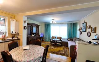 Apartament 3 camere, la curte, zona Valea Borcutului! - Poză 9