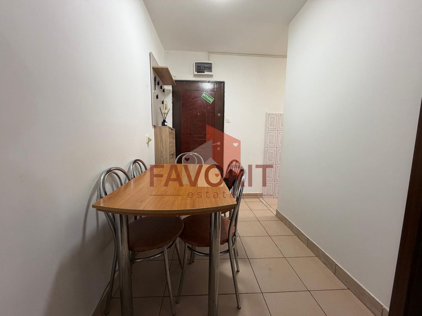 2 camere | etaj 2 | centrala proprie | renovat | zona excelenta | - Poză 3