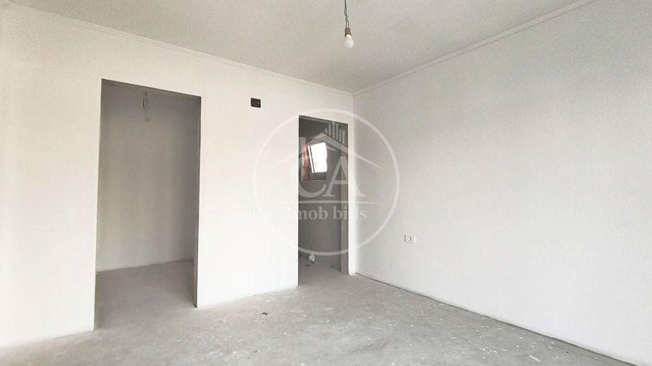 Casa de vanzare cu 4 camere in Santandrei, Bihor - Poză 2