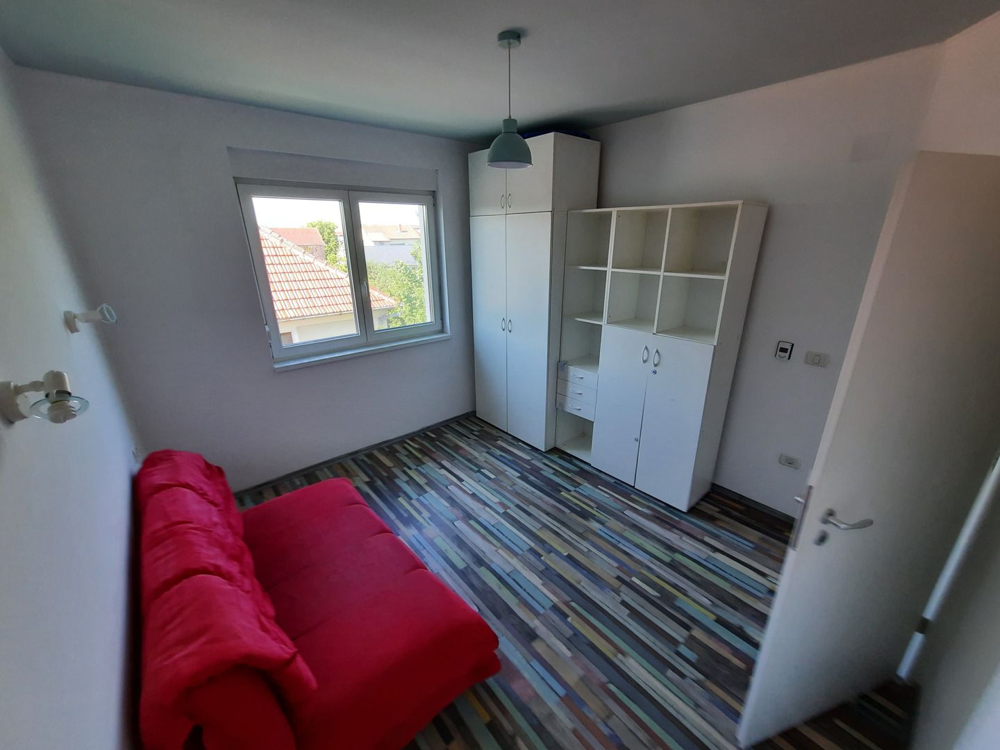 Apartament 3 camere. Design modern - mobilat si utilat. - Poză 8