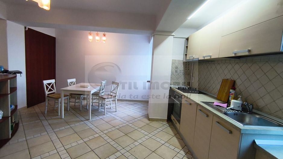 Apartament 3 camere - Podul de Piatra - 120mp - Poză 6