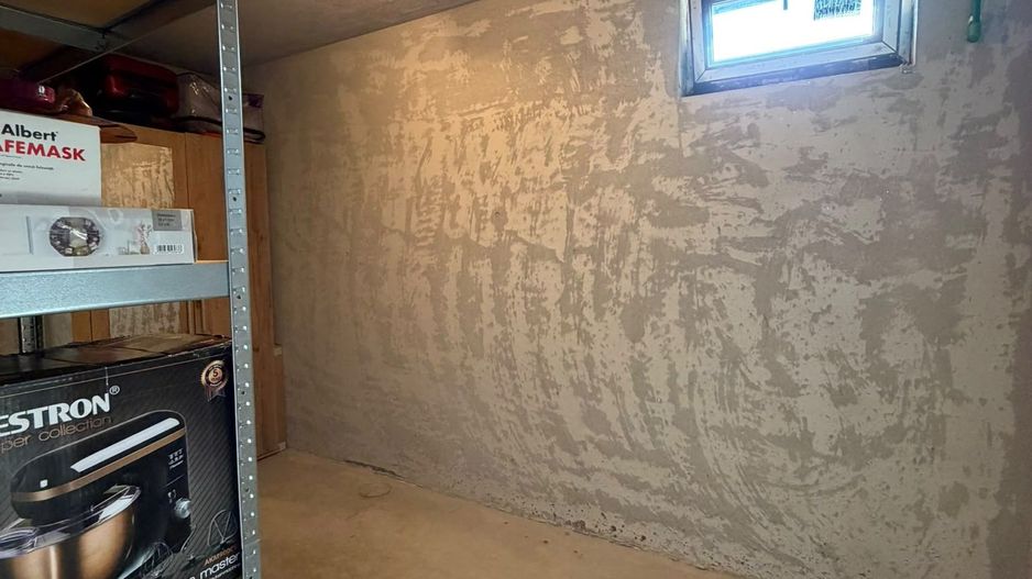 Apartament 3 camere, curte, boxa, parcare, Sub Cetate - Poză 36