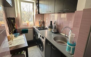 2 Camere Decomandat - Etaj 3 - Zona Alexandru Cel Bun - Poză 5