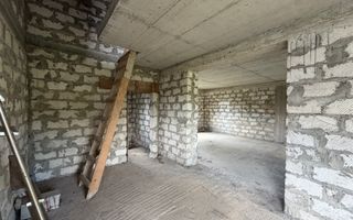 Casa in centrul or.Ialoveni - Poză 4