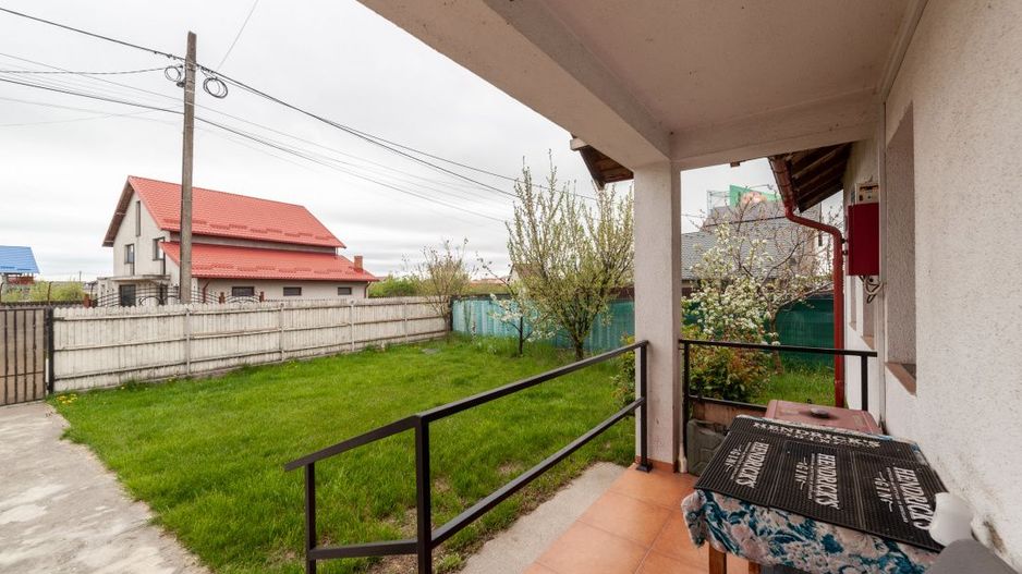 Casa de vanzare in Albota – liniste, spatiu si acces rapid catre Pitesti! - Poză 13