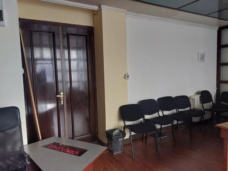 Ultracentral- spa&#539;iu birou, parter, Palatul UGIR - Poză 4