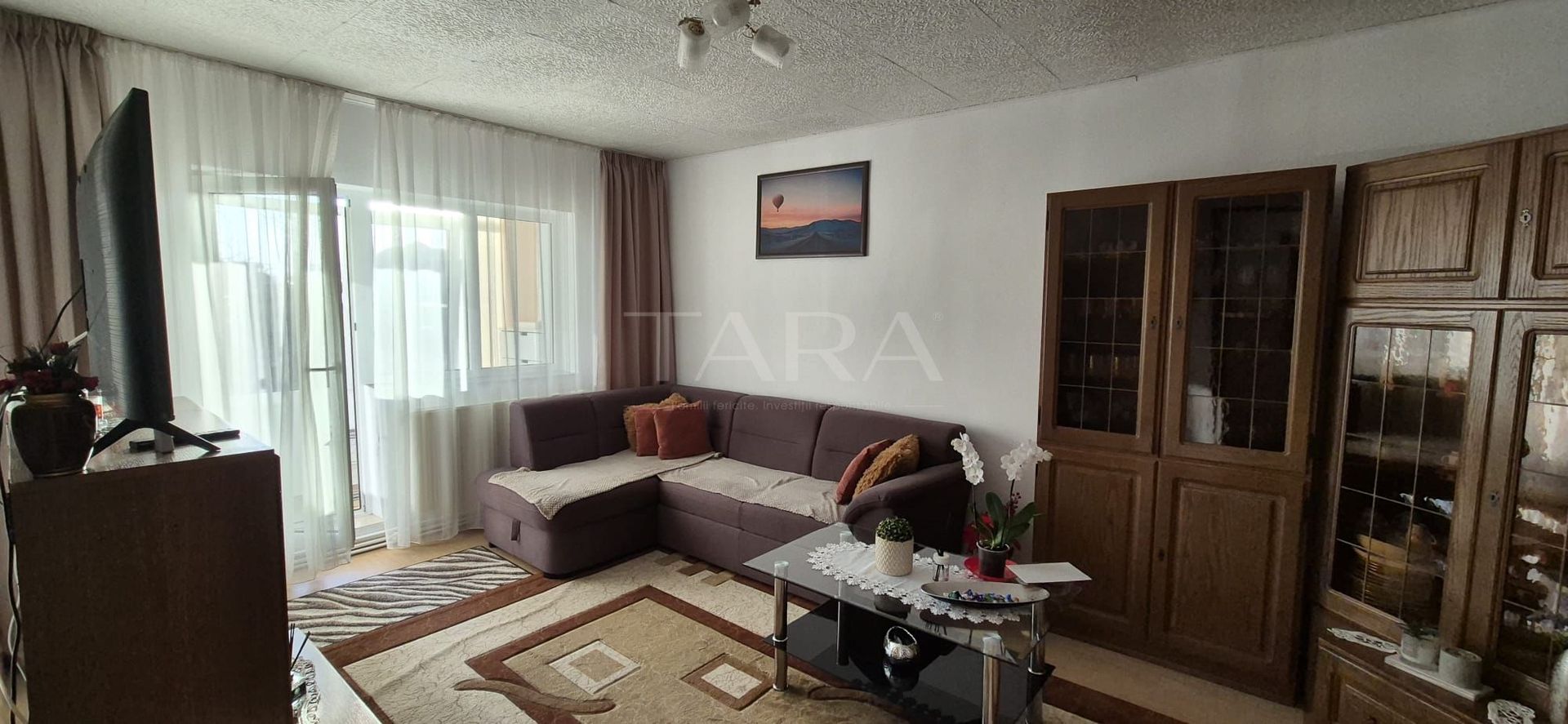 Apartament cu 3 camere de vânzare, Apahida - Poză 1