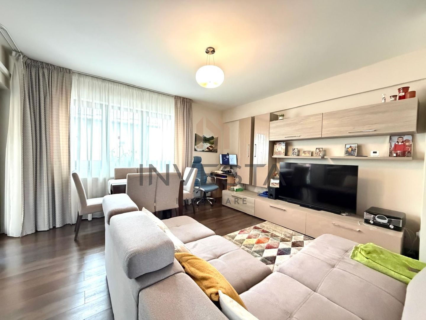 3 camere/bloc tip vila/Cartier Europa/2 locuri de parcare incluse! - Poză 1