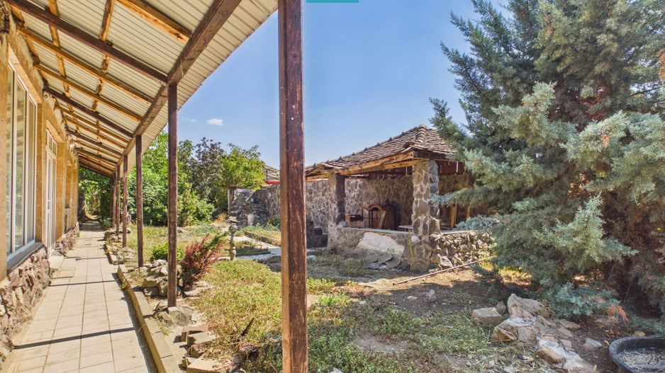 Casă cu teren de 2.134 mp în Sântana | 5 camere - Poză 13
