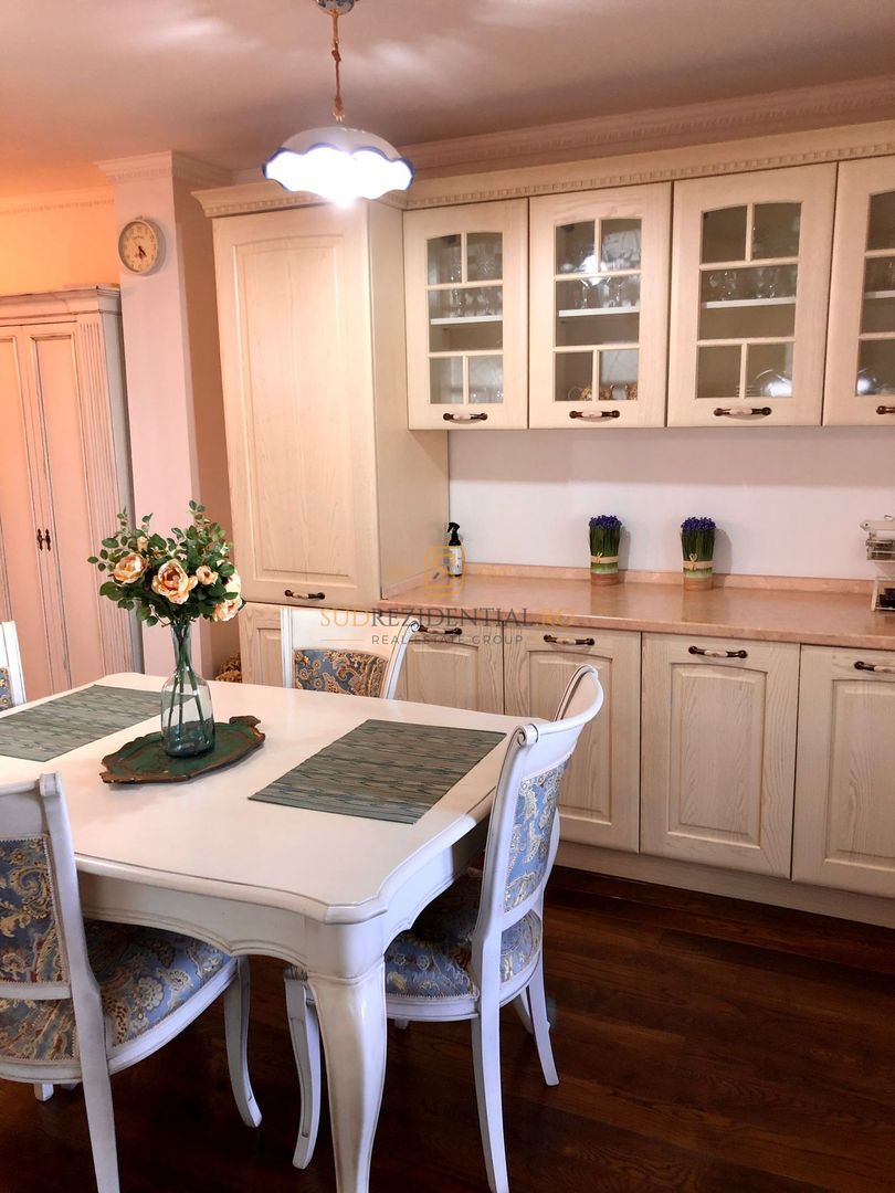 3 Camere,  Natiunile Unite - Palatul Parlamentului, Mobilat lux - Poză 8