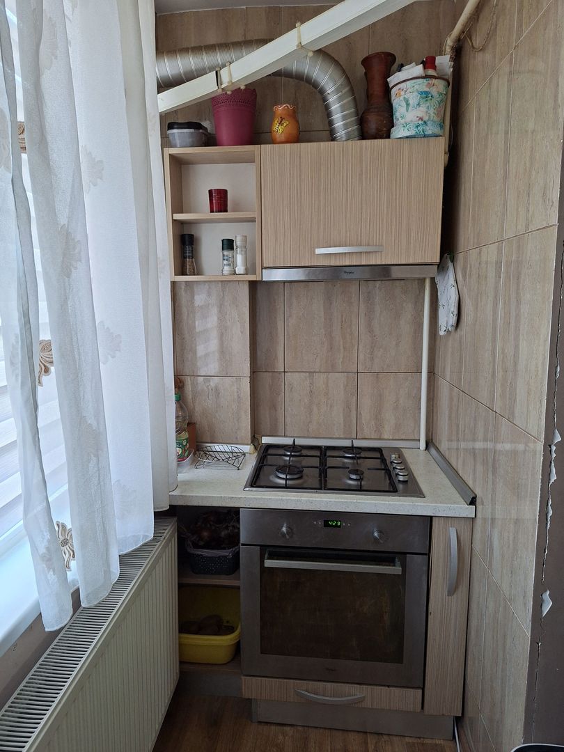 Apartament cu 3 camere - 70mp - Zona Aradului - Poză 6