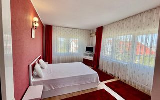 Casa deosebita cu 7 camere si piscina exterioara in cartierul Zorilor - Poză 7