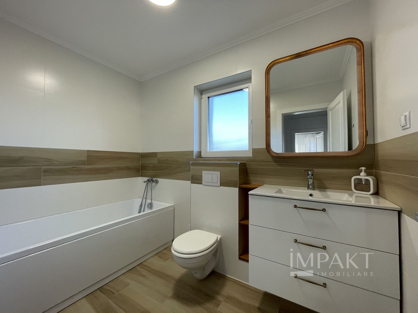 Apartament modern cu 4 camere spre inchiriere in zona Borhanci! - Poză 14