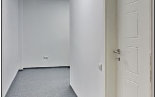 Cladire mixta - 1860 mp cu chiriasi - Poză 9