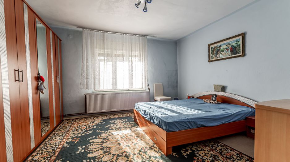 Casă cu teren 846 mp Micalaca, Strada Lipovei. Ocazie rară! - Poză 10