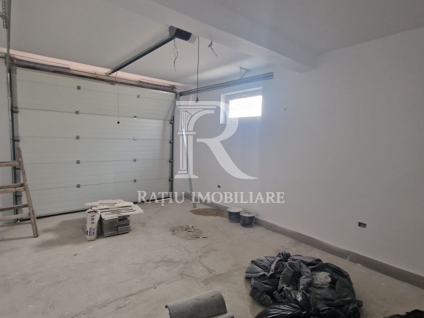 Casa de vanzare cu 4 camere | Cihei | Finisata | Bihor - Poză 16