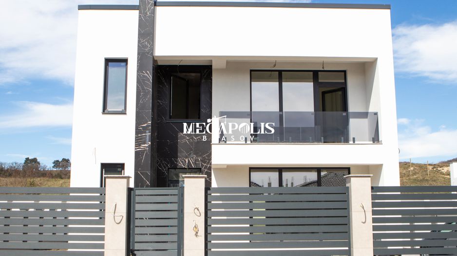 Casǎ Lux | Direct Dezvoltator | Predare Aprilie 2026 | 633 MP Teren - Poză 2